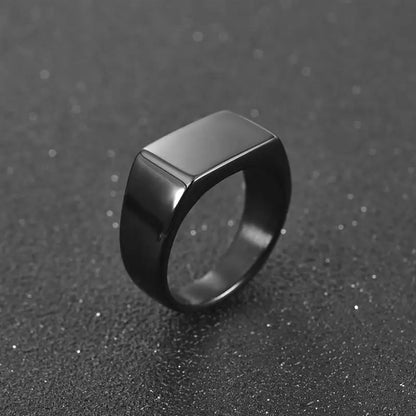 Jiayiqi Classic Frosted/Smooth Tops Signet Ring In Gold, Silver & Black