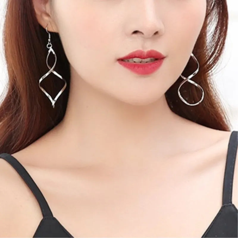 Guangtuo Simple Spiral Drop Earrings In Gold & Silver Colour