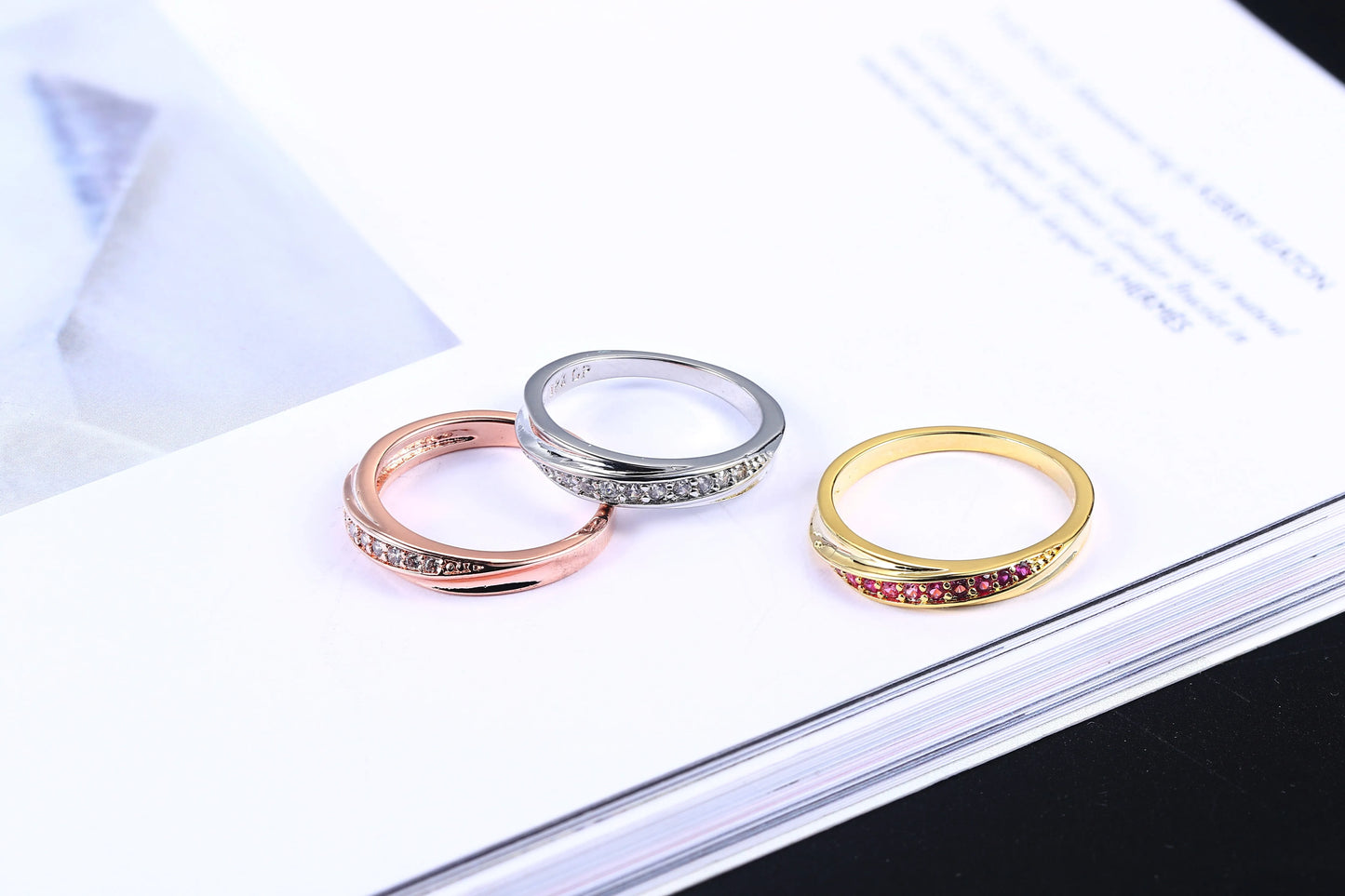 ZHOUYANG Simple Cubic Zirconia Ring In White Gold & Rose Gold