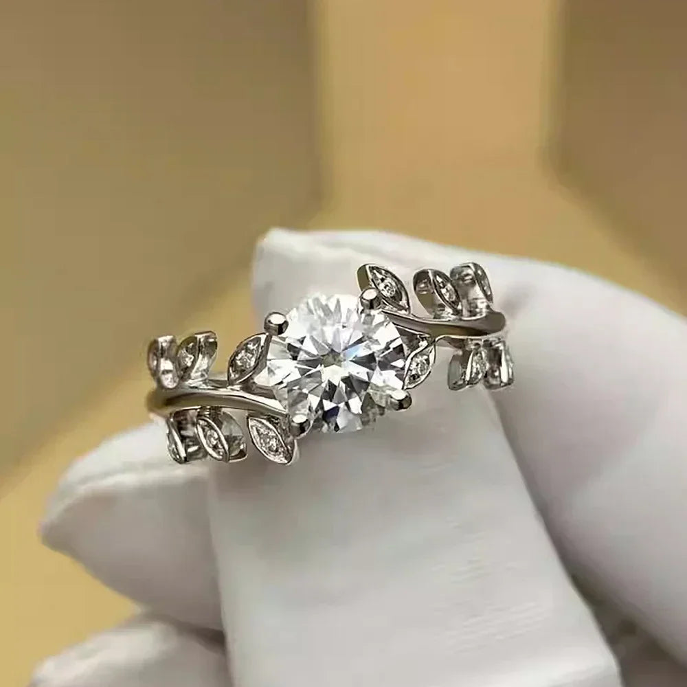 KUTPF 1CT White Gold Leaf Moissanite Ring with GRA 925 Sterling Silver