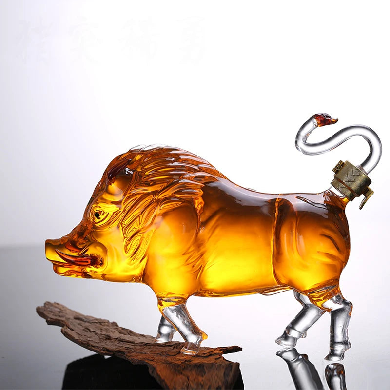 Luxury Glass Decanter Wild Boar - Capacity 1000ML