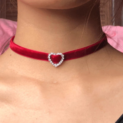 Simple Velvet Chokers Short Black/Red/Pink Clavicle Collar Necklace For Women - Pearl and other shapes