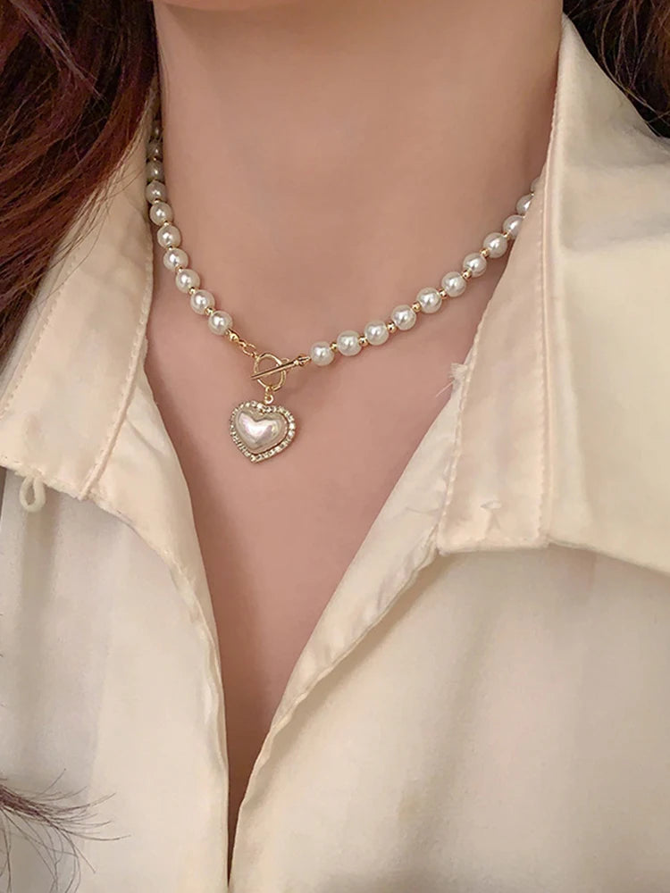 Korean style Elegant Pearl Necklace For Women With Heart Pendant