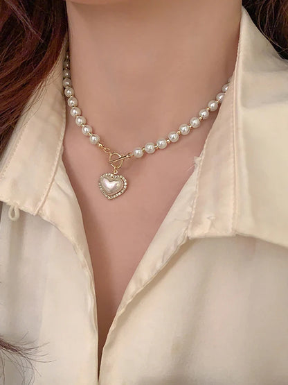 Korean style Elegant Pearl Necklace For Women With Heart Pendant