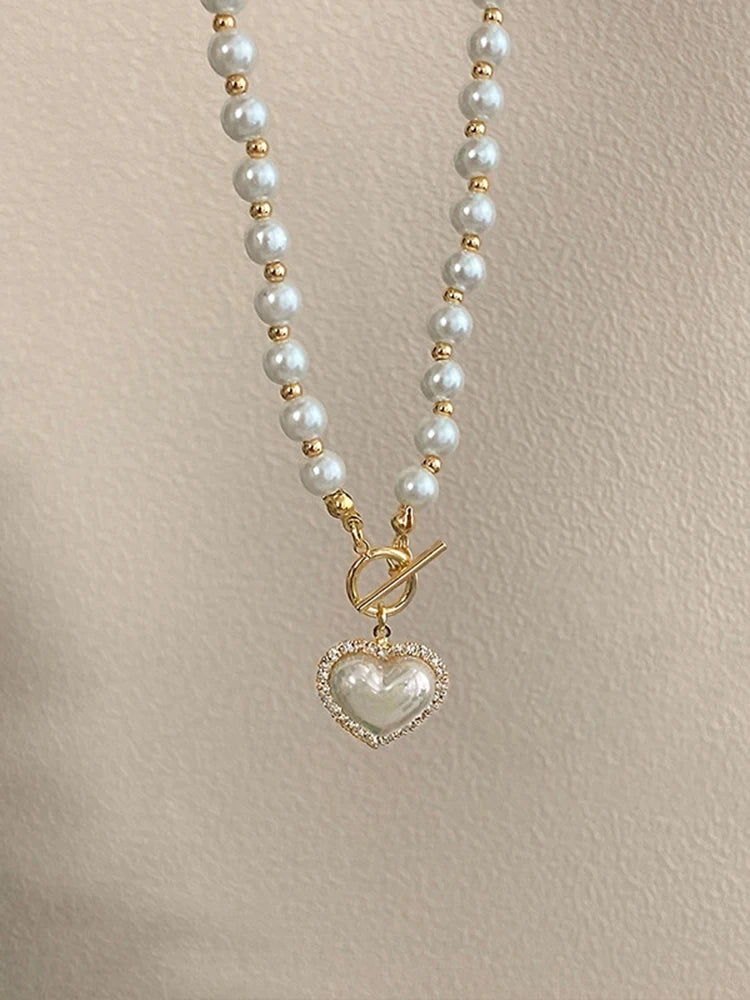 Korean style Elegant Pearl Necklace For Women With Heart Pendant