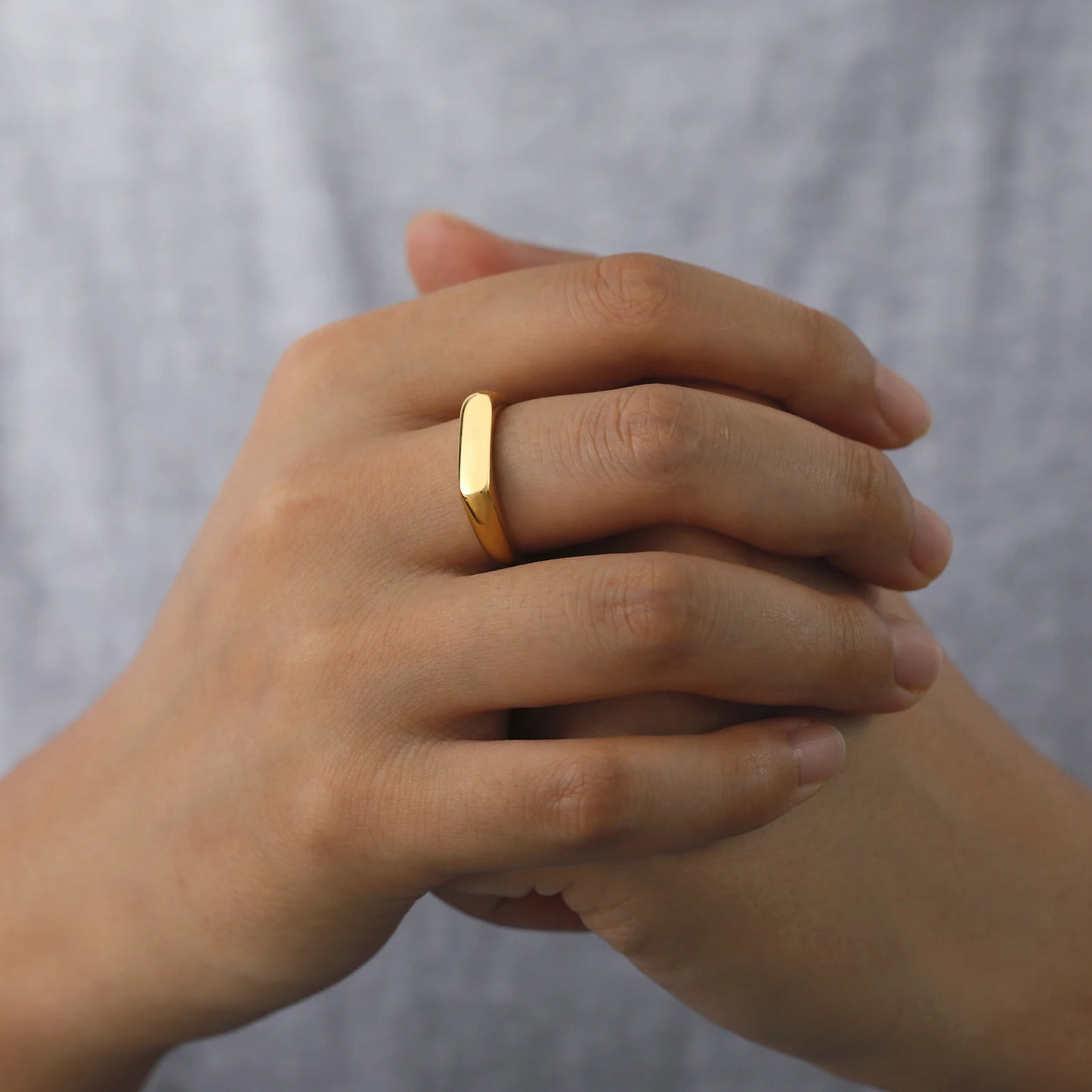 Compact Stainless Steel Signet Ring In Gold & Silver