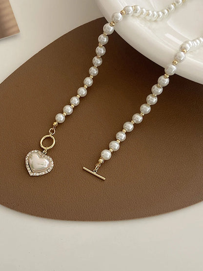 Korean style Elegant Pearl Necklace For Women With Heart Pendant