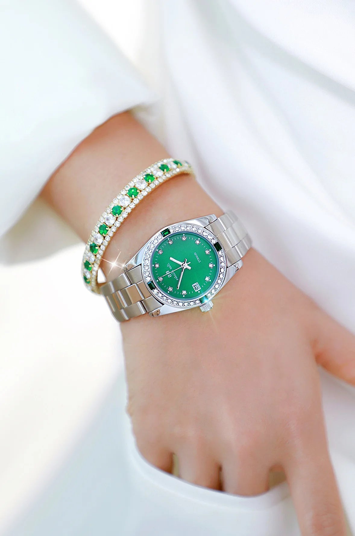 Brand Watch for Women Luxury style Gold/Blue/Green Rhinestone And Waterproof With Steel Strap In Box