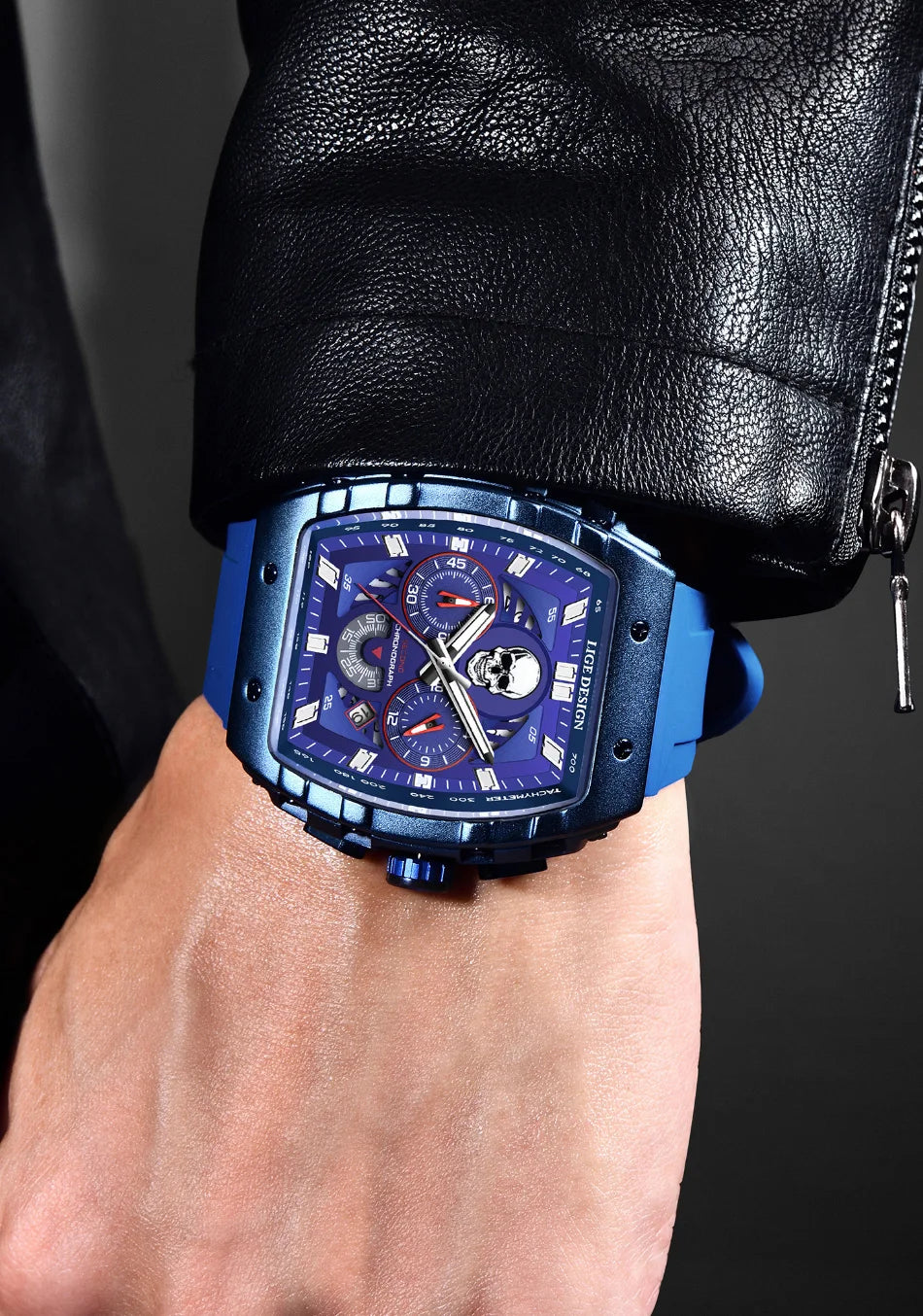 LIGE Quality Luxurious Chronograph Skull watch with Silicone Strap - Luminous, Chronograph, Quartz Clockwork With Box