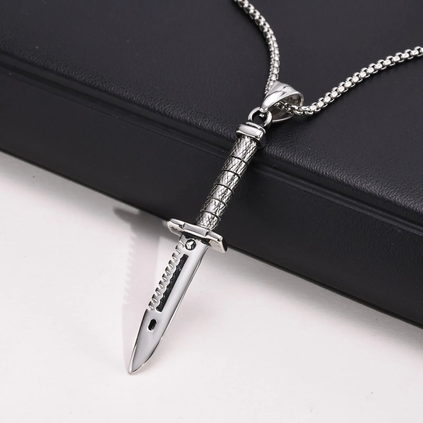 Vnox Cool Steel Stiletto Pendant Necklaces