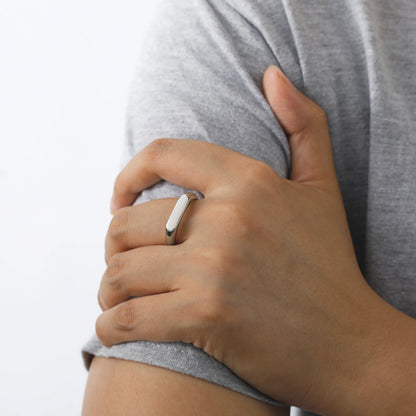 Compact Stainless Steel Signet Ring In Gold & Silver