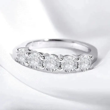 Luxury White Gold D Color 4mm 1,5CT Moissanite Ring