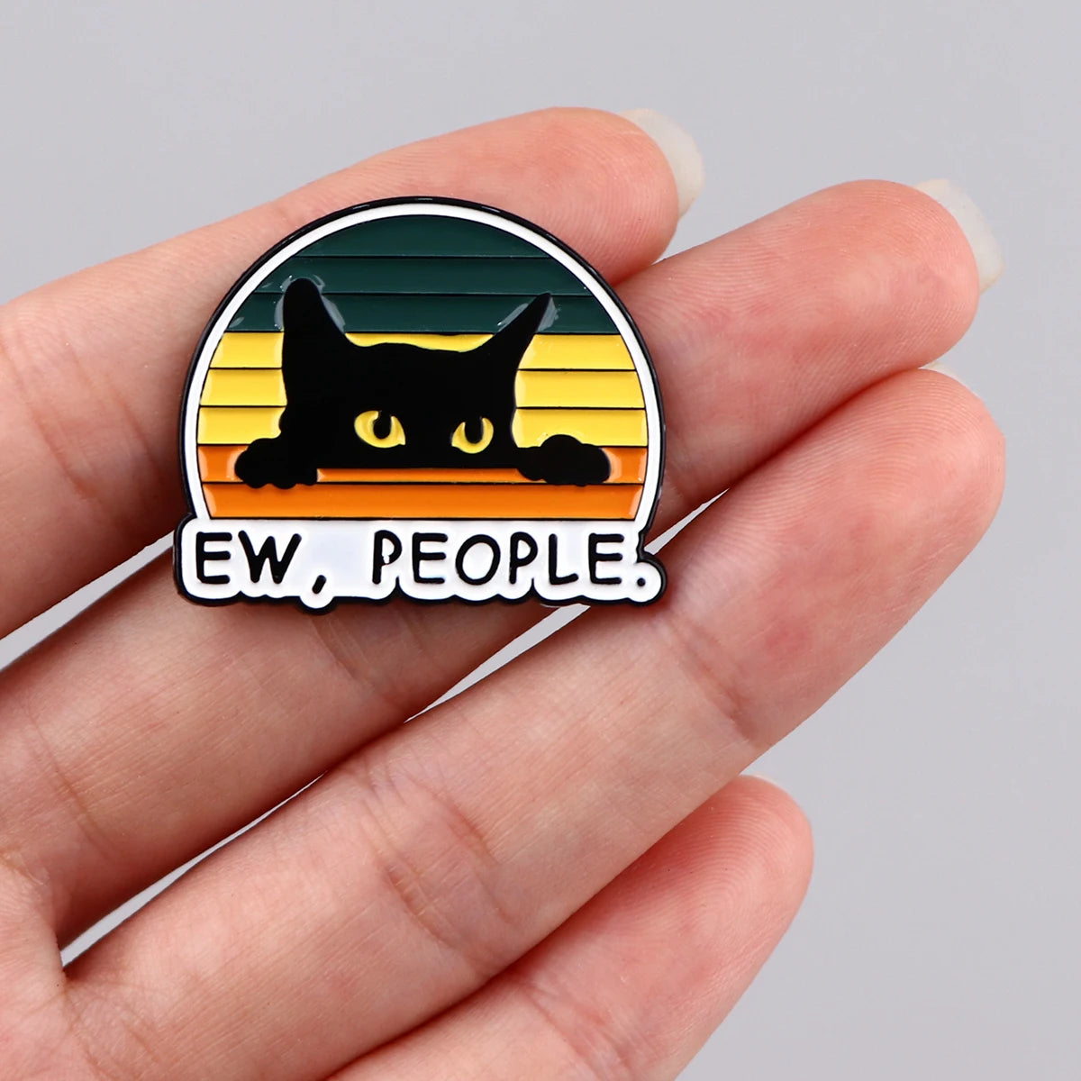 Ew,People Funny Black Cat Enamel Pin Brooches For Women Lapel Pins Badge on Backpack Costume Accessories Jewelry Vintage Gift