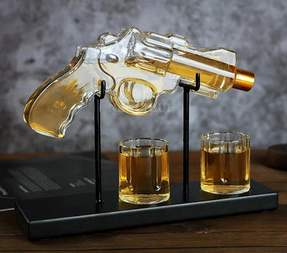 Revolver glass decanter - whiskey glass set Pistol shaped